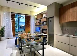 Holland Grove Road (D10), Condominium #581362281